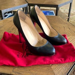Platform black leather Christian Louboutins